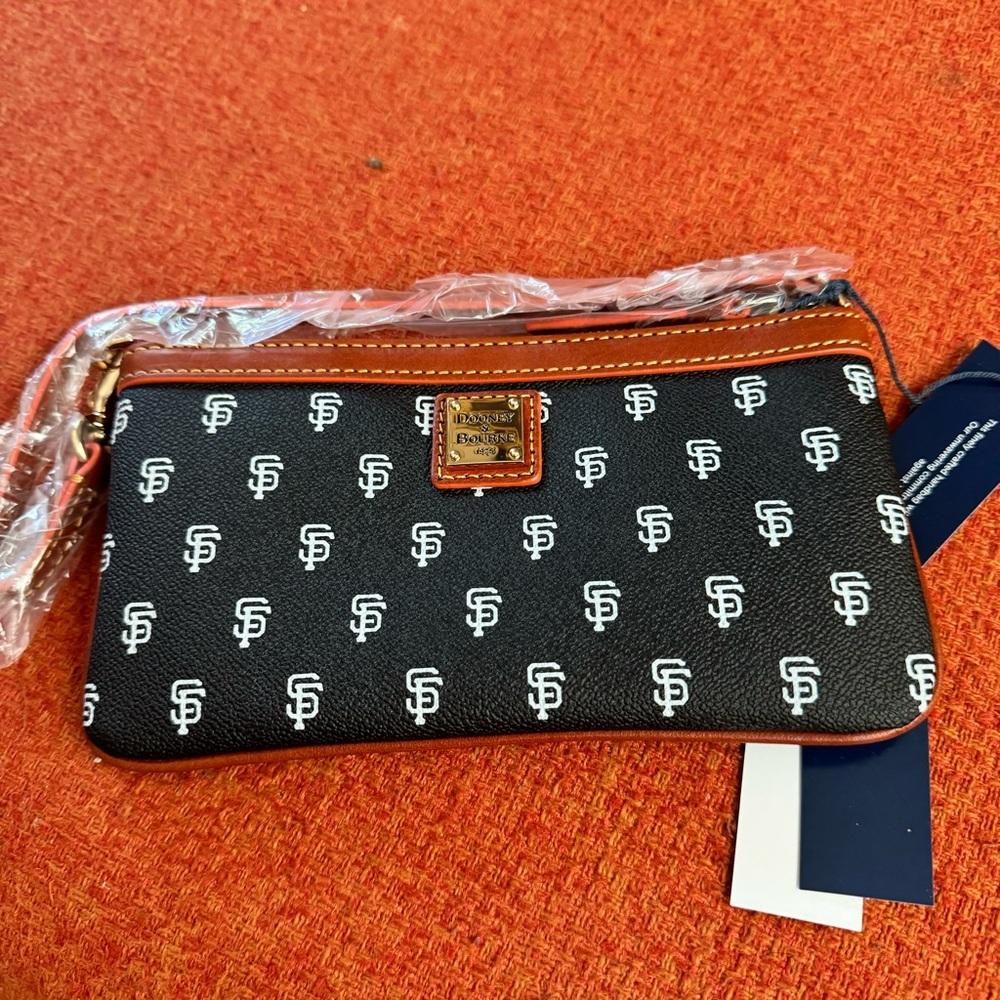 Dooney & Bourke SF GIANTS/ALLSTAR GAME MINI BAG/WRISTLET- RARE! - Picture 5 of 5